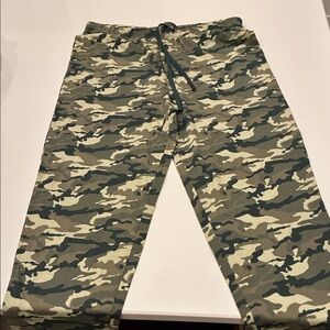 Brand new without tags. Never worn. Mens XL camo Pajama pants.